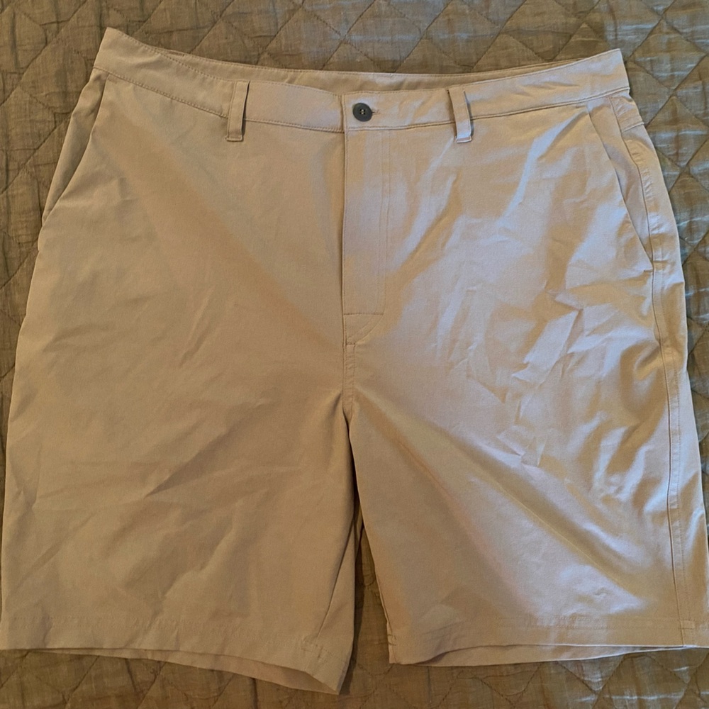 SAXX Khaki Go To Town 2N1 Shorts - NWT